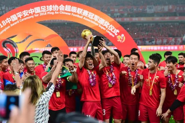 4000万直接拒签！硬气弃坑不接盘，国米转会思路太清醒！